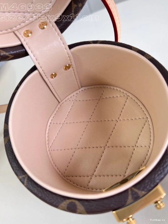First bag ru Scott-13.5*9*11.5CM LOUIS VUITTON 0814
